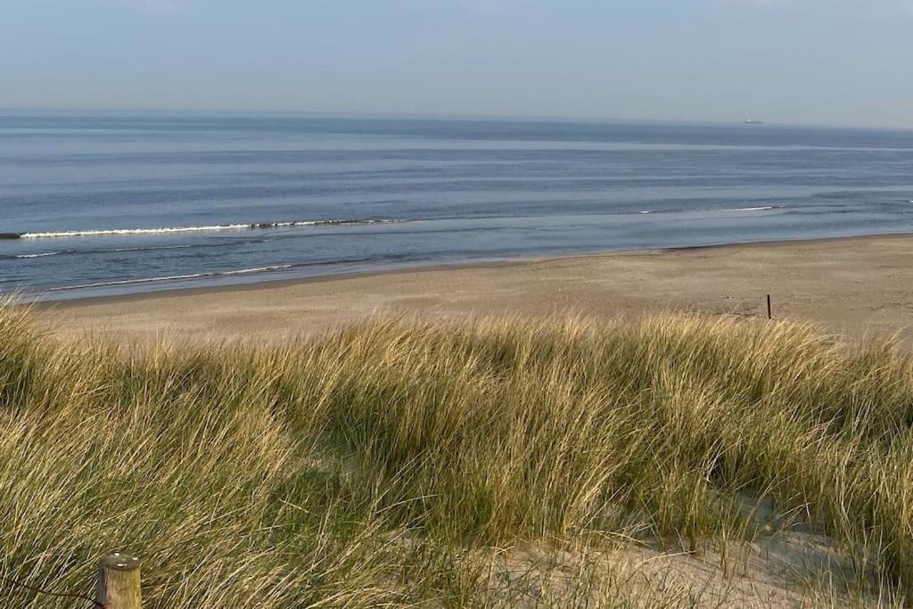 Strandhuisje Daan Dicht Bij Zee En Strand Калантсоог Екстериор снимка